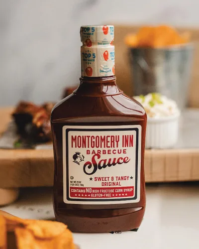 Vista 2 de Montgomery Inn Salsa de barbacoa (28oz) - Paquete de 3 Original dulce y picante
