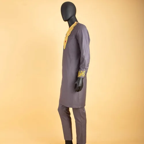 Vista 4 de Conjunto de 2 piezas de ropa africana para hombre, camisas bordadas y pantalones Ankara para bodas y noches