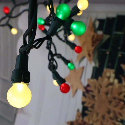 Vista 2 de Luces de Navidad Roja, Blanca y Verde G15 70 LED Luz de Globo Cadena de Luces Enchufable para Decoración de Navidad Cadena de Luces al Aire Libre
