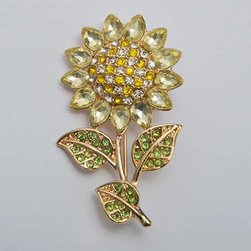 Vista 5 de Generic Women Sun Flower Lapel Pin Sunflower Shape Brooch Crystal Elegant Plant Flower Rhinestone Brooch for Ladies Girls Backpack Clothes Hat Bag
