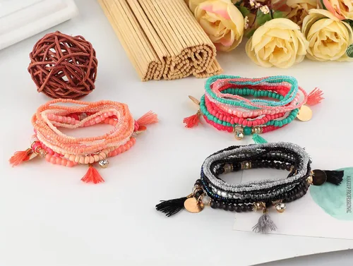 Vista 6 de MILACOLATO 6 Juegos de Pulseras de Cuentas Bohemias Multicapa Apilables Pulseras Elásticas Cómodas Pulseras de Dijes Bohemias Multicolor