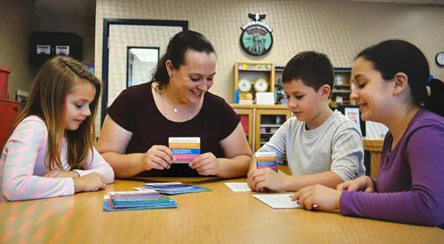 Vista 4 de YEHUA! Totika Junior Principles Values & Beliefs - Baraja de cartas