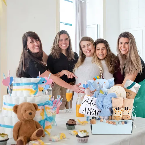 Vista 6 de Cesta de regalo para recién nacido para niño, juego de regalo de bienvenida a casa con manta envolvente, ropa, artículos esenciales para bebé, caja