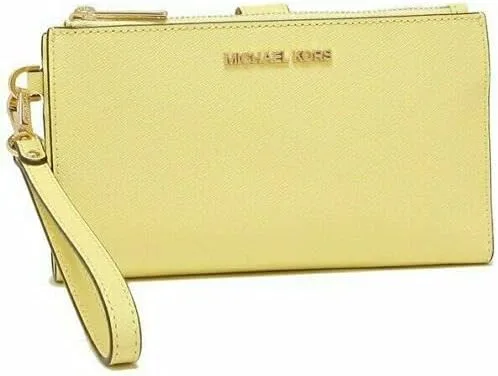 Vista 2 de Michael Kors Jet Set - Pulsera de viaje con doble cremallera para teléfono color amarillo Amarillo M