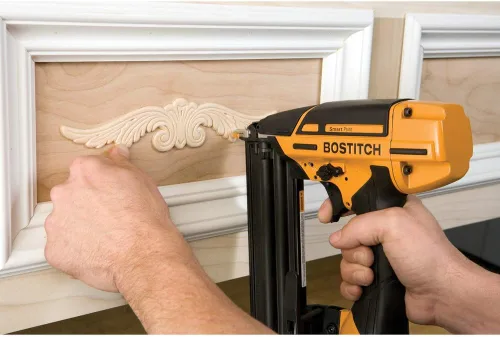 Vista 4 de Bostitch Pistola de clavos de Bostitch, Nailer Brad, Punto inteligente, 18GA (BTFP12233)