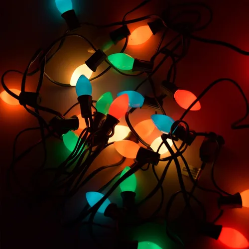 Vista 4 de C7 Luces de Navidad para Exteriores 25 Pies Luces de Cadena LED de Navidad con 27 Bombillas LED Multicolor (2 de Repuesto), Luces de Cadena
