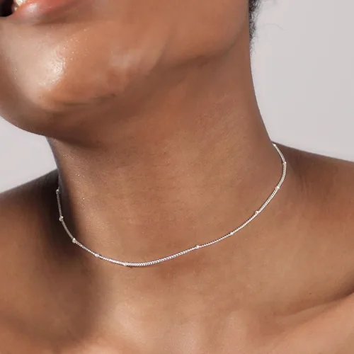 Vista 3 de CAROVO Gargantilla para mujer, delicado collar chapado en oro de 14 quilates, con lentejuelas y puntos brillantes, caja de clip satélite, collares