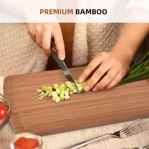 Vista 4 de Cibeat Tabla de cortar extra grande de 30 x 20, tabla de cortar de bambú para cocina, tabla de fideos de cubierta superior de estufa de bambú, tabla
