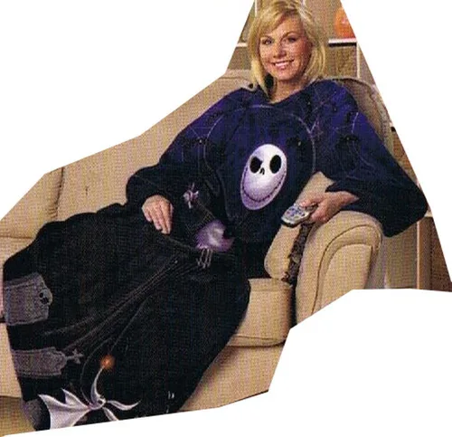 Vista 2 de Confortable cobija con mangas de Jack Skellington y Zero de "The Nightmare Before Christmas". Unisex. Tamaño para adultos.