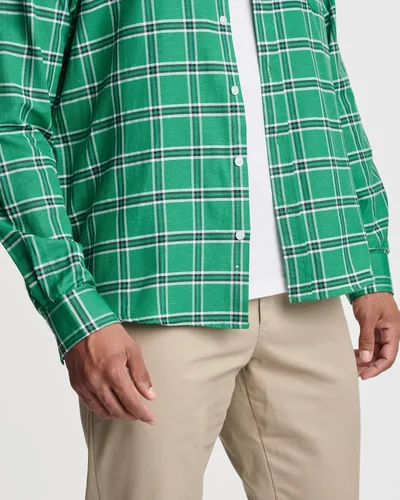 Vista 5 de Real Essentials Paquete de 3 Camisa de manga larga con botones de popelina y bolsillo para hombre (disponible en tallas grandes y altas)
