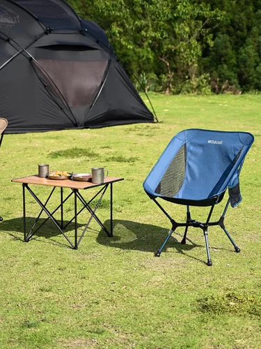 Vista 8 de WildCall Silla de camping plegable ligera con marco de configuración rápida, silla de playa compacta para mochileros con pies antideslizantes 2 Azul