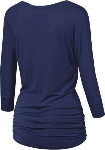 Vista 2 de Made By Johnny - Camiseta prémium dolman drapeada con cuello bote y cuello en V para mujer, manga 34, con fruncido lateral