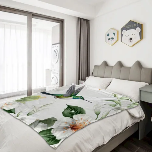Vista 2 de TheBlackSpot Manta de franela de forro polar suave y cómoda con diseño de flores y hojas verdes, diseño de lirio y colibrí, para decoración de sofá