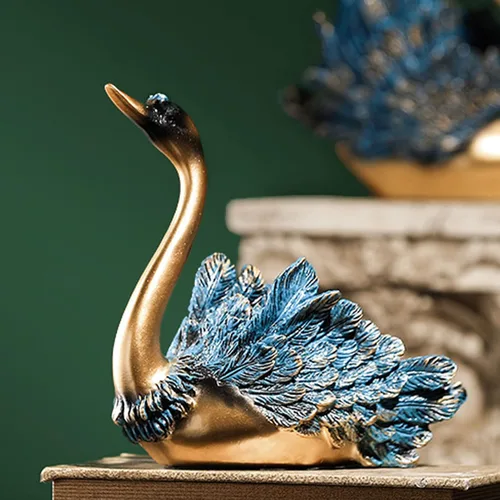 Vista 3 de TITA-DONG Escultura de cisne, estatua decorativa de cisne, mano de obra fina de resina, adorno moderno de cisne, parte inferior plana, pluma vívida
