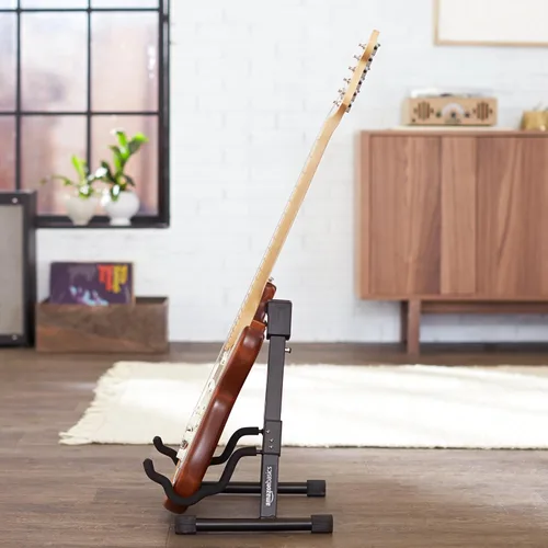 Vista 11 de Amazon Basics Soporte plegable portátil ajustable para guitarras eléctricas y acústicas, en forma de A, totalmente montado con espuma acolchada