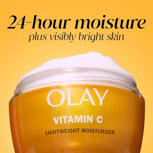 Vista 7 de Olay Hidratante facial con vitamina C, crema iluminadora para mujeres, hidratación instantánea, unifica el tono, reducción de manchas oscuras