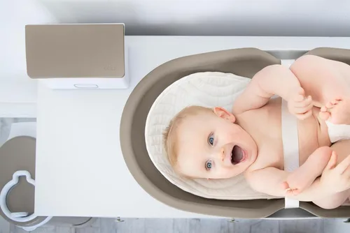 Vista 2 de Ubbi Fundas para cambiador reutilizables para bebés, fáciles de limpiar, impermeables, 4