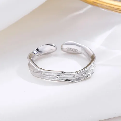Vista 22 de Anillo de plata de ley 925, minimalista, ajustable, hecho a mano, para mujeres y niñas