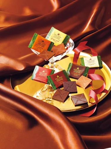 Vista 6 de ROYCE' Aroma Chocolate Collection - Surtido de chocolates con leche, ideal para hornear y postres, sin conservantes artificiales, de Hokkaido Japón