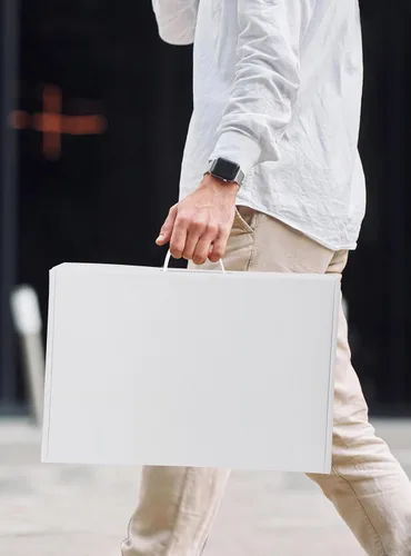 Vista 7 de ALASHI Caja de envío para portátil con espuma de protección, se adapta a 17.3 pulgadas, color blanco