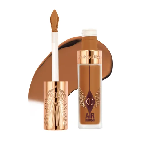 Vista 19 de Charlotte Tilbury AIRbrush Corrector de desenfoque impecable – Corrector para ojeras, manchas y más – Hidratante, cobertura completa con un acabado