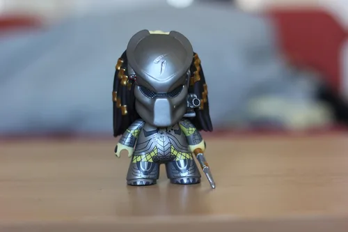 Vista 2 de Marzo 2016 Caja de botín Exclusivo Titans AVP Alien VS Predator Blind Box Misterio Figura de vinilo de 3 pulgadas