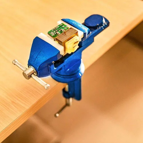Vista 3 de Tornillo de banco de mandíbula de 4 pulgadas, multiusos, tornillo de banco resistente de 360 grados, 3.937 in, mecánico de mandíbula, taller