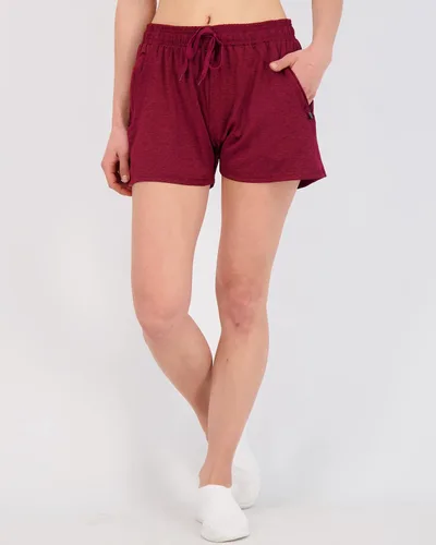 Vista 2 de Real Essentials - Paquete de 4 unidades pantalones cortos deportivos para mujer con bolsillos con cremallera (disponible en tallas grandes)
