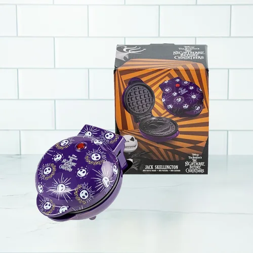 Vista 6 de Uncanny Brands Nightmare Before Christmas Jack Skellington Mini waflera - Pequeño aparato de cocina
