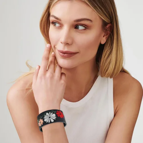Vista 3 de Long tiantian Pulsera de cuero con patrón de flores para hombres y mujeres, pulsera hippie de los años 80, joyería hippie