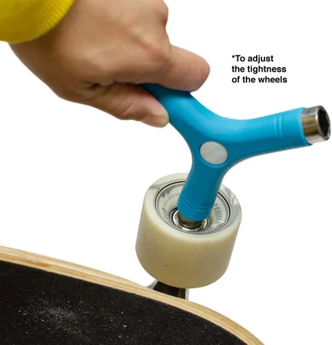 Vista 4 de Yocaher Monopatín Longboard Multifuncional Y-Tool Herramienta de Patín Tamaño de Bolsillo Todo en uno (1 pc)
