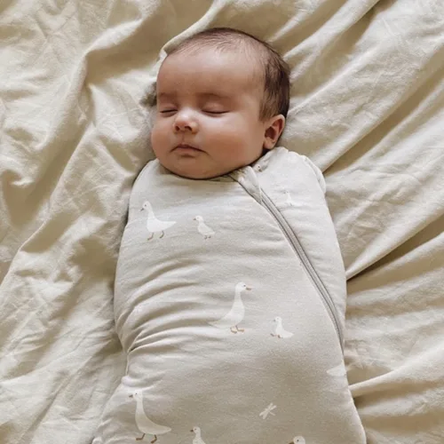 Vista 4 de GUNAMUNA Saco de dormir para bebés y niños pequeños, fácil cambio de pañales, 1.0 TOG
