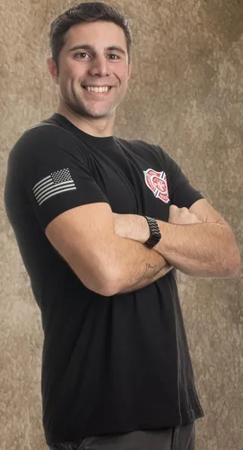 Vista 6 de Firefighter Maltese Cross Fire Fighter Rescue Courage Honor Camiseta Línea Roja Negro