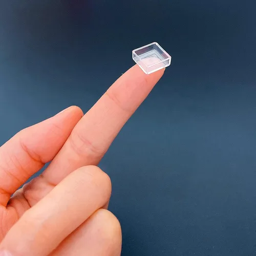 Vista 5 de FCLUB 100 sartenes de acuarela vacías – Mini sartenes cuadradas de 0.0 fl oz para paletas de viaje, almacenamiento de pintura de muestra y kits