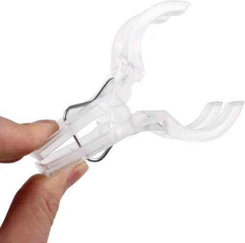 Vista 3 de WARMBUY Clips para toallas de plástico transparente, paquete de 8