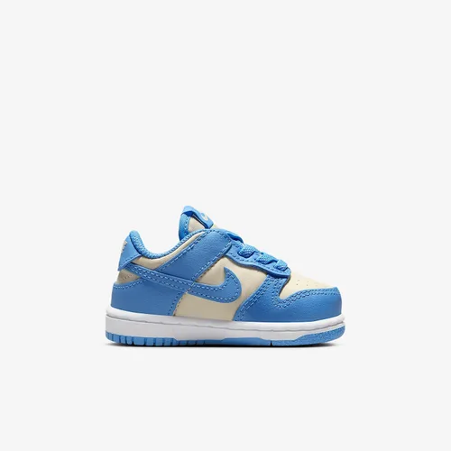 Vista 640 de Nike Kid's Dunk Low Sneaker