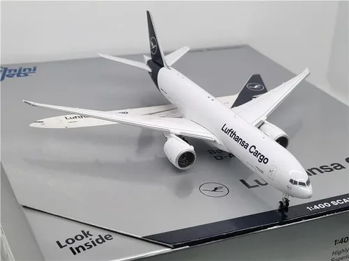 Vista 3 de GeminiJets Lufthansa Cargo para Boeing B777-200LRF D-ALFA 1:400 DIECAST modelo preconstruido