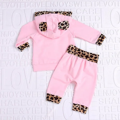 Vista 6 de Conjunto de 2 piezas de camiseta con capucha y pantalones de leopardo rosa para recién nacidas Rosa y leopardo