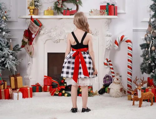 Vista 4 de IDOPIP Vestido de fiesta de Navidad para mujeres y niñas, vestido de tutú a cuadros rojos con capa con capucha, disfraz familiar a juego