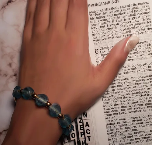 Vista 3 de B4U Signature Faith-Based Scripture Charm Bracelets Wear Your Faith, Live the Word, Stay Inspired