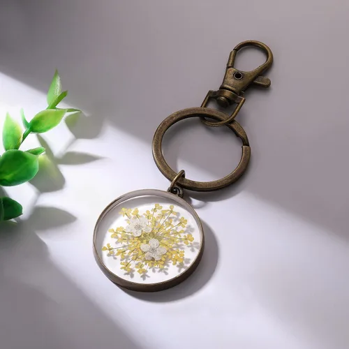 Vista 20 de Pressed Flower Keychain Charms Forget-Me-Not Keychain Personalized Handmade Keychain Gifts for Her