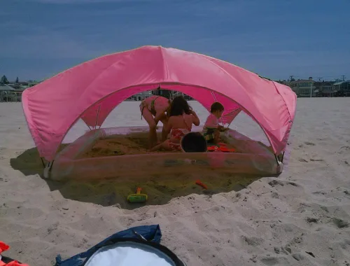 Vista 7 de AquaCabana, la única cabaña flotante para todo el día/todo el mundo para piscinas, playas, lagos y ríos, color azul (PINK)