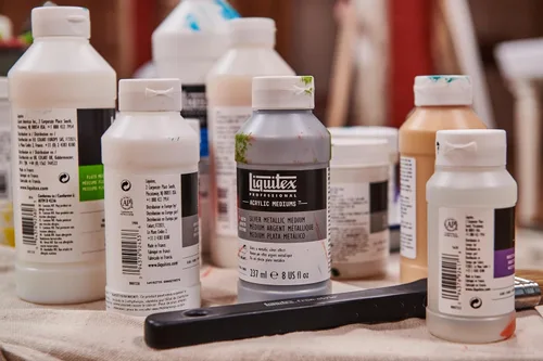 Vista 4 de Liquitex Profesional Acrílico textil, fluido de secado lento, efecto retardante