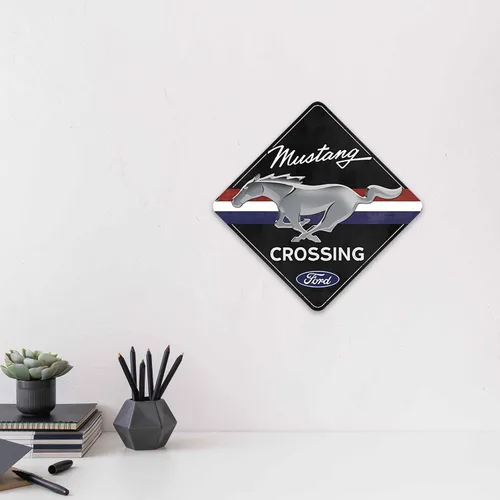 Vista 5 de Letrero de metal para Ford Mustang Crossing Decoración de pared automotriz en forma de diamante para garaje o cueva de hombre