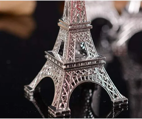 Vista 5 de Cabilock 4 soportes para notas con forma de torre Eiffel, elegantes decoraciones de mesa para oficina, hogar, bodas, cumpleaños y eventos, diseño