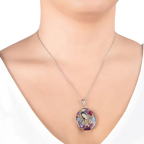 Vista 4 de Amazon Essentials Collar con colgante de flor prensada de plata esterlina (anteriormente colección Amazon)