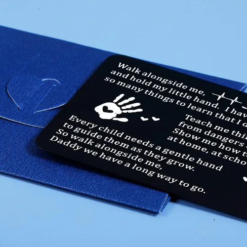 Vista 7 de GGOJAGST Tarjeta del día del padre para el nuevo papá regalos de hijo e hija grabada billetera inserta tarjeta regalo para papá nuevo recuerdo