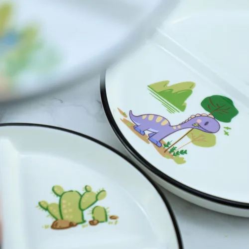 Vista 4 de 1 pieza de plato de porcelana con control de porción de dinosaurio, plato dividido para una alimentación racional, plato de postre dividido, plato