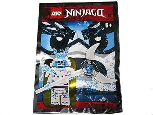 Vista 2 de LEGO Ninjago: Emperador de hielo (Zane) con bastón frío
