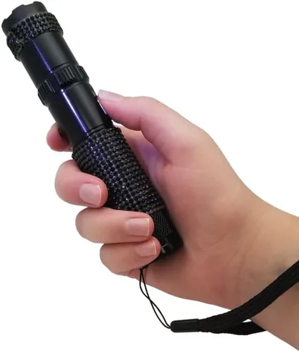 Vista 4 de Jolt RhineStun - Pistola paralizante con linterna 75,000,000